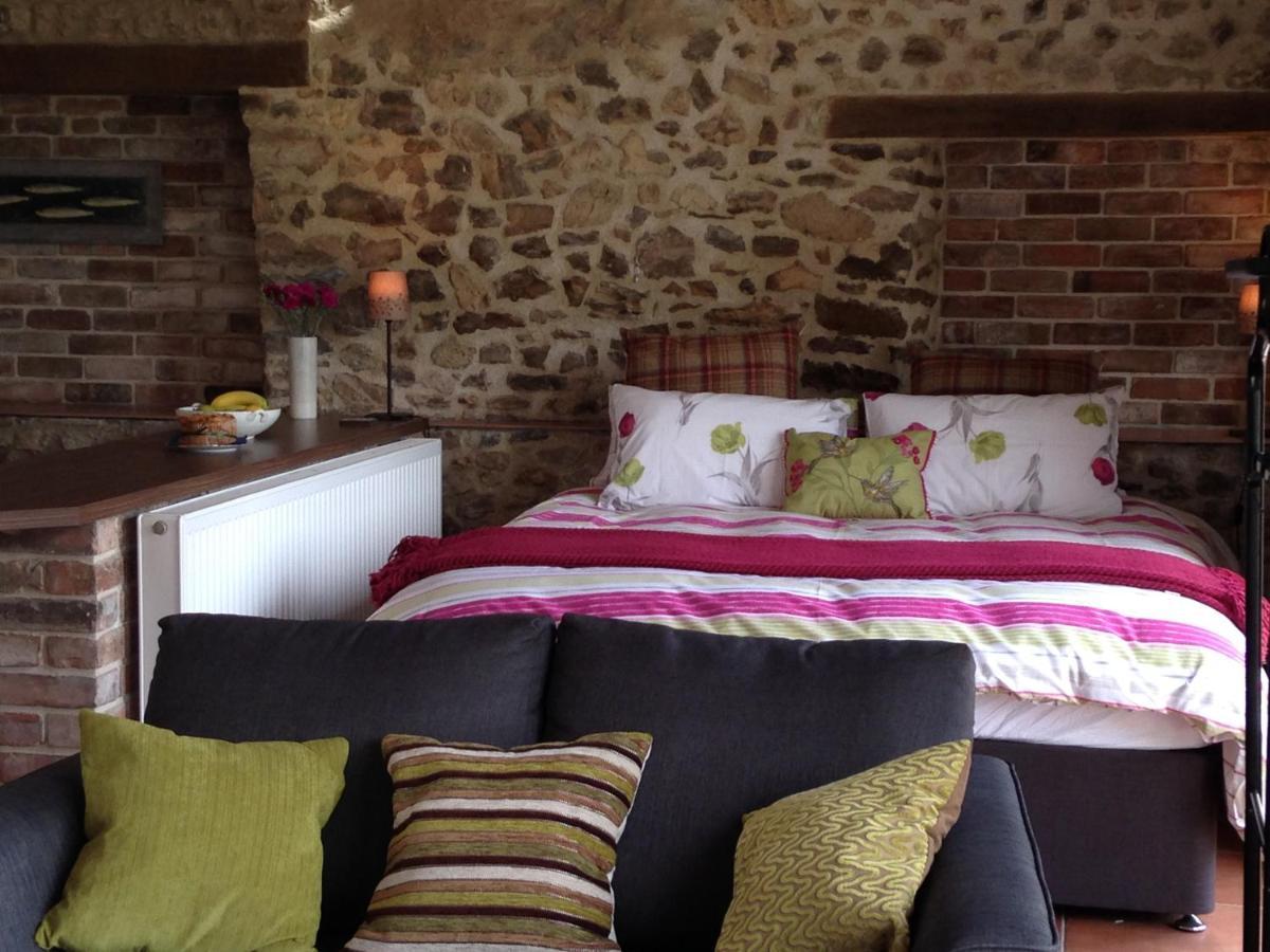 The Cart Barn Villa Axminster Buitenkant foto